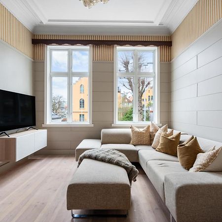 Experience The Luxury Lifestyle 100M From Bryggen! Apartment Bergen Luaran gambar
